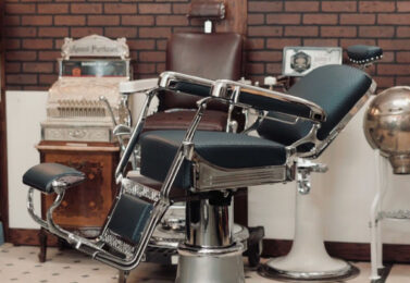 تعمیر صندلی آرایشگاه