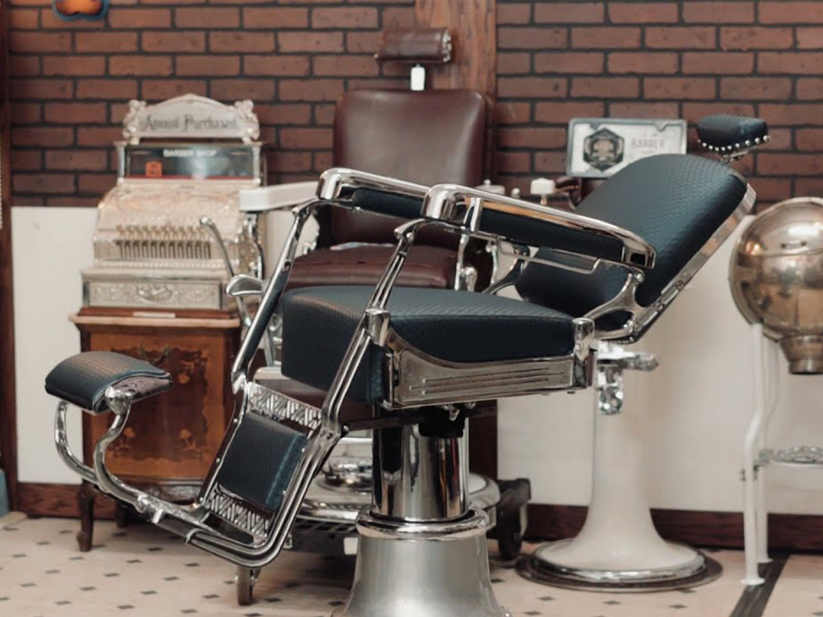 تعمیر صندلی آرایشگاه